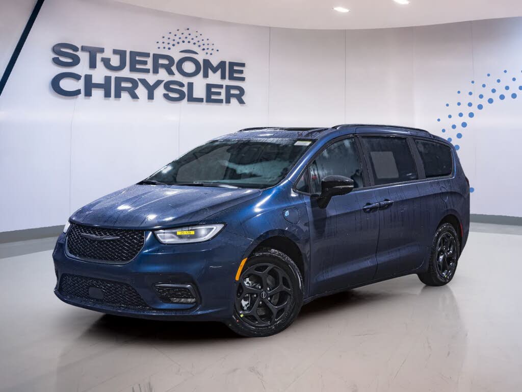 Chrysler Pacifica Hybrid Premium S Appearance FWD 2025