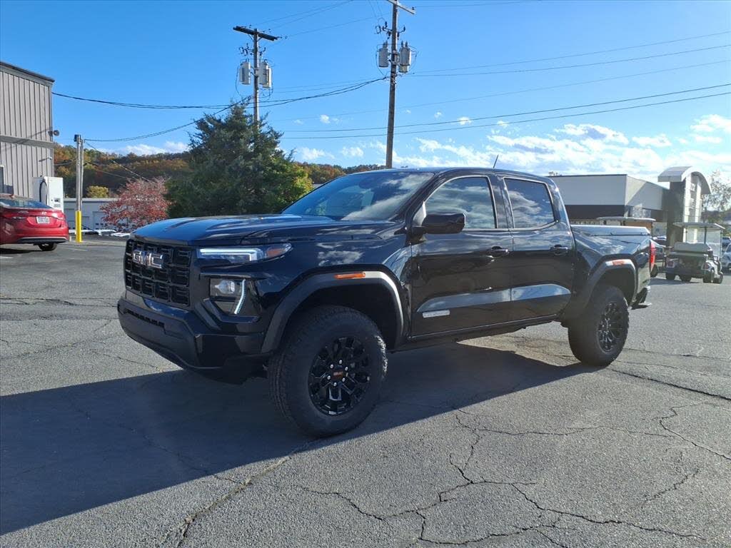 2026 GMC Canyon Elevation Crew Cab 4WD