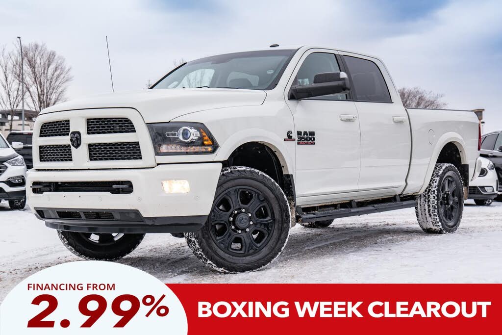 2017 RAM 3500 Laramie Crew Cab 4WD