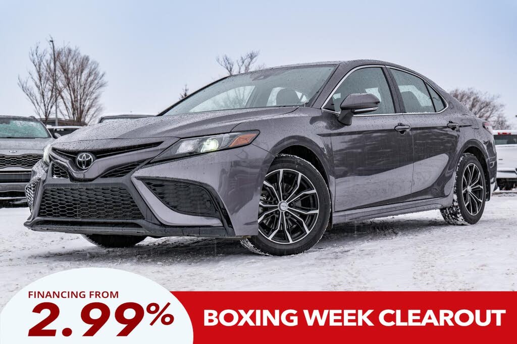 2022 Toyota Camry SE FWD