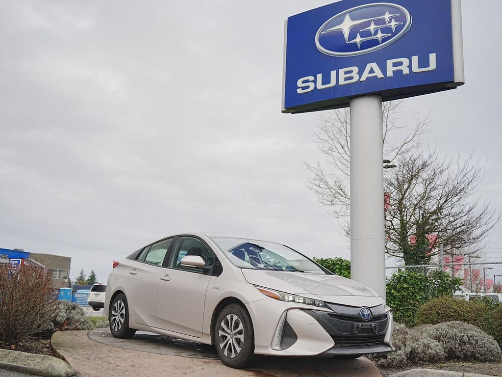 2022 Toyota Prius Prime Upgrade FWD