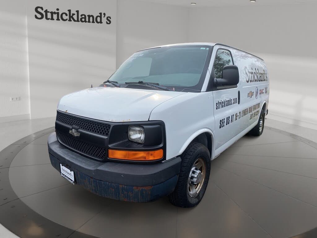 Chevrolet Express Cargo 2500 RWD 2010