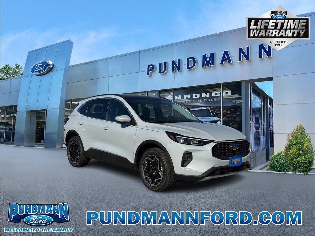 2026 Ford Escape Platinum AWD