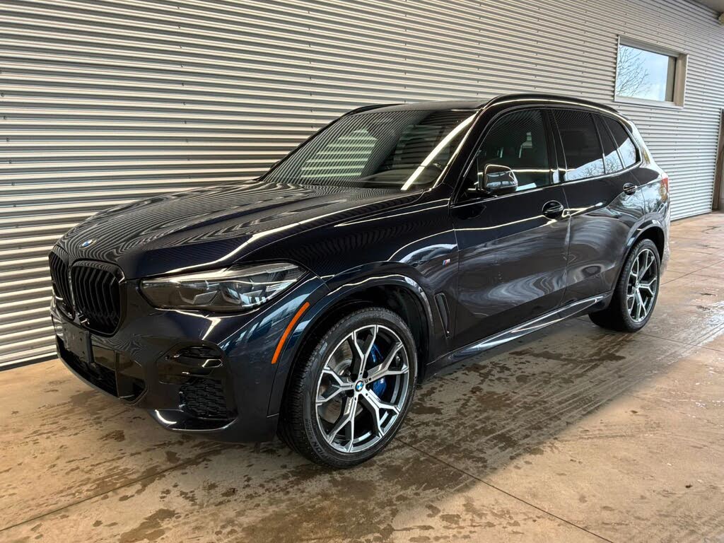 2022 BMW X5 M50i xDrive AWD