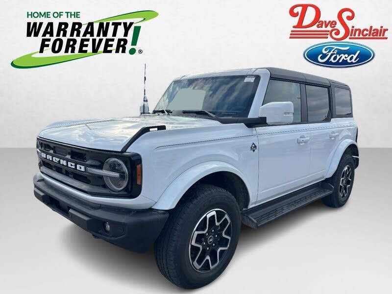 2025 Ford Bronco Outer Banks 4-Door 4WD