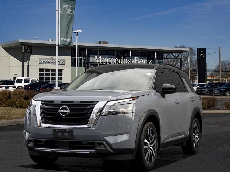 2024 Nissan Pathfinder Platinum 4WD