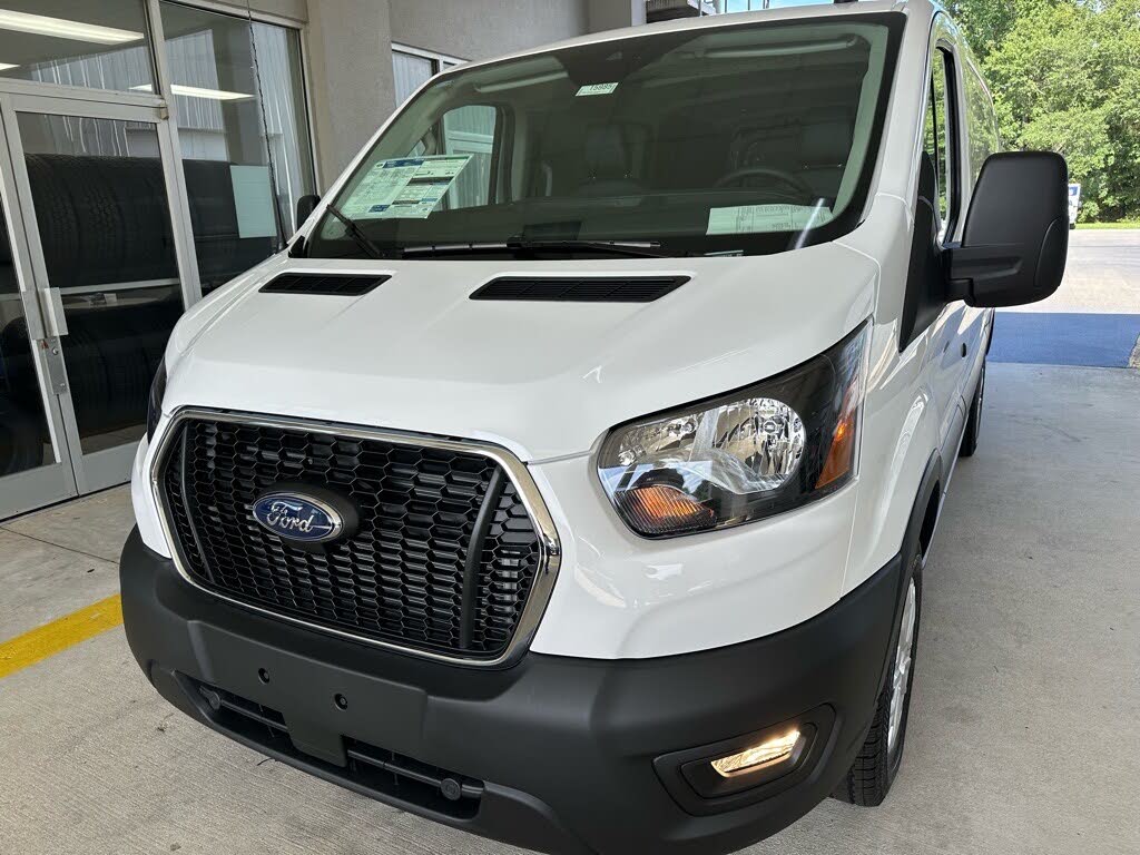 2025 Ford Transit Cargo 250 Low Roof RWD