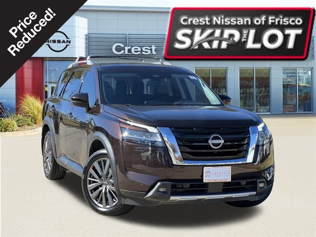 2022 Nissan Pathfinder SL FWD