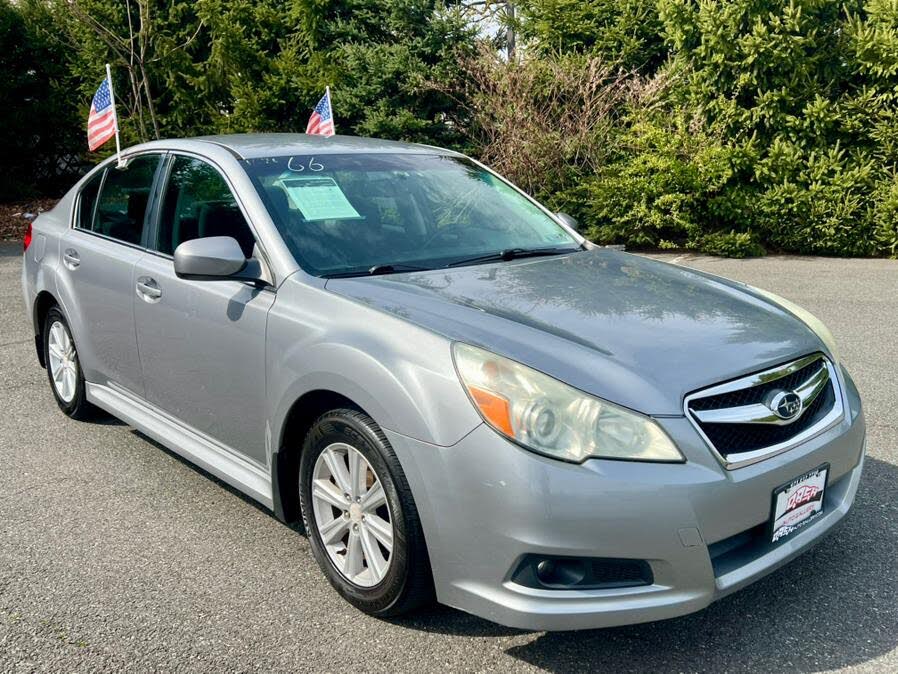 2010 Subaru Legacy 2.5i Premium AWD
