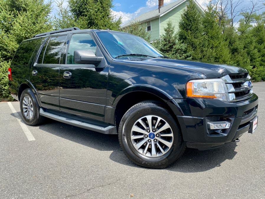 2017 Ford Expedition XLT 4WD