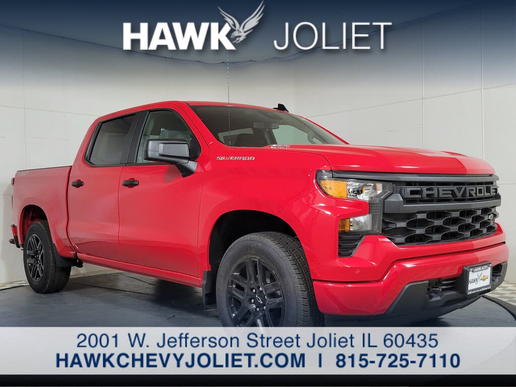 2026 Chevrolet Silverado 1500 Custom Crew Cab 4WD