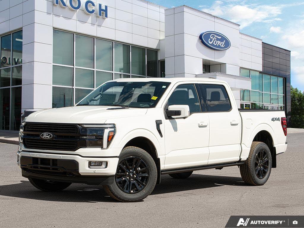 Ford F-150 Platinum SuperCrew 4WD 2025