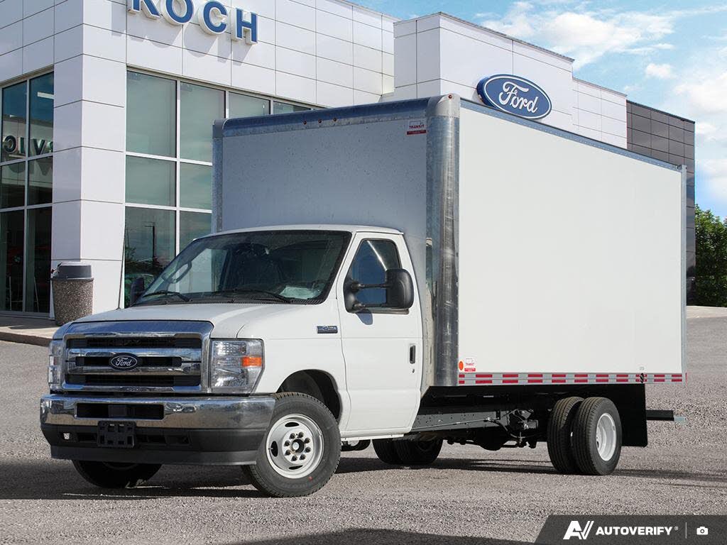 2026 Ford E-Series Chassis E-450 SD Cutaway 158 DRW RWD