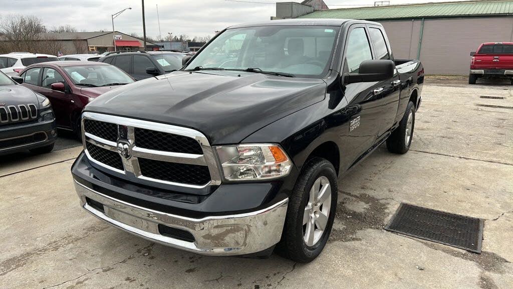 2016 RAM 1500 SLT Quad Cab 4WD