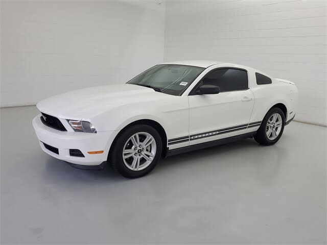2012 Ford Mustang V6 Coupe RWD