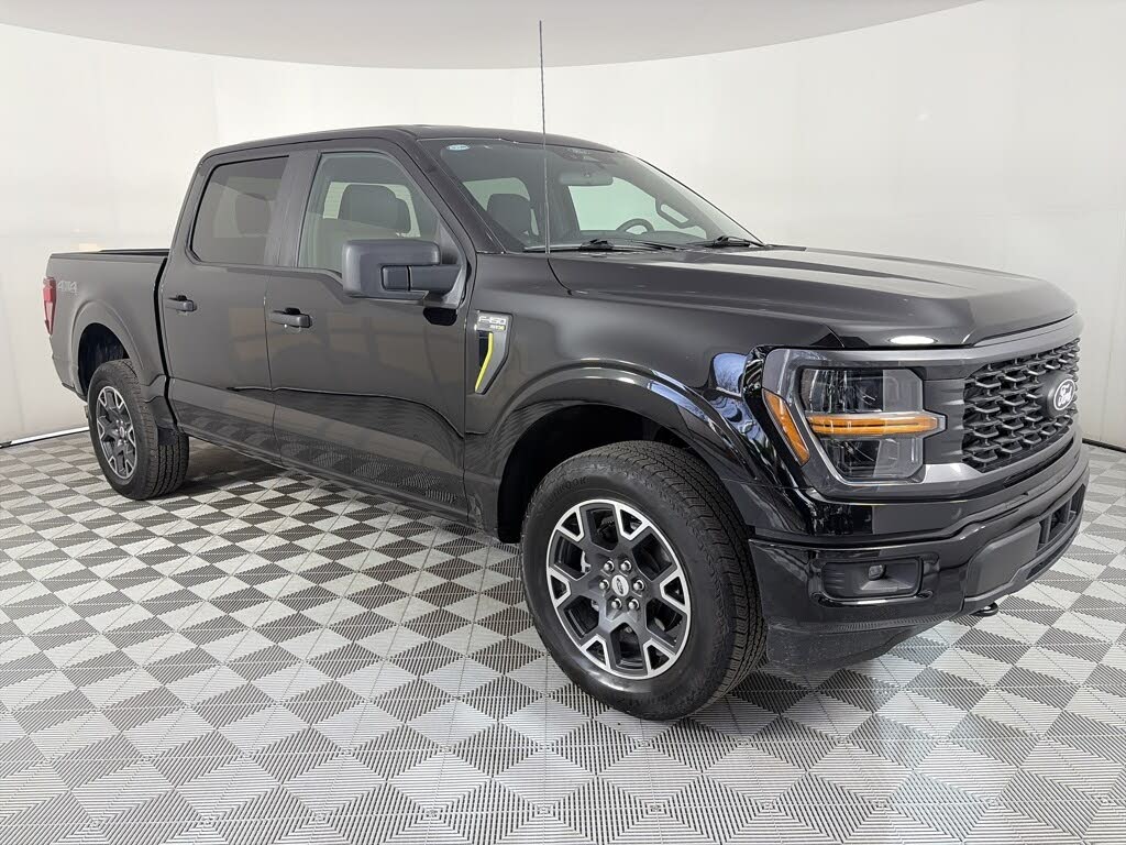 2025 Ford F-150 STX 4dr SuperCrew 4WD