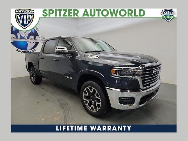 2025 RAM 1500 Laramie Crew Cab 4WD