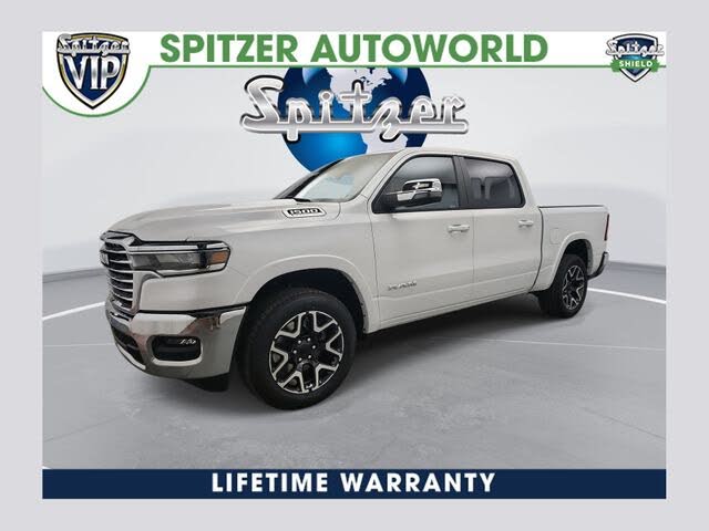 2026 RAM 1500 Laramie Crew Cab 4WD