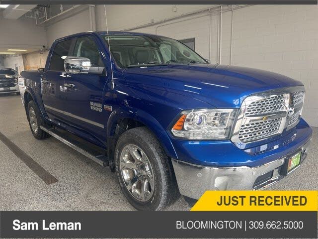 2017 RAM 1500 Laramie Crew Cab 4WD