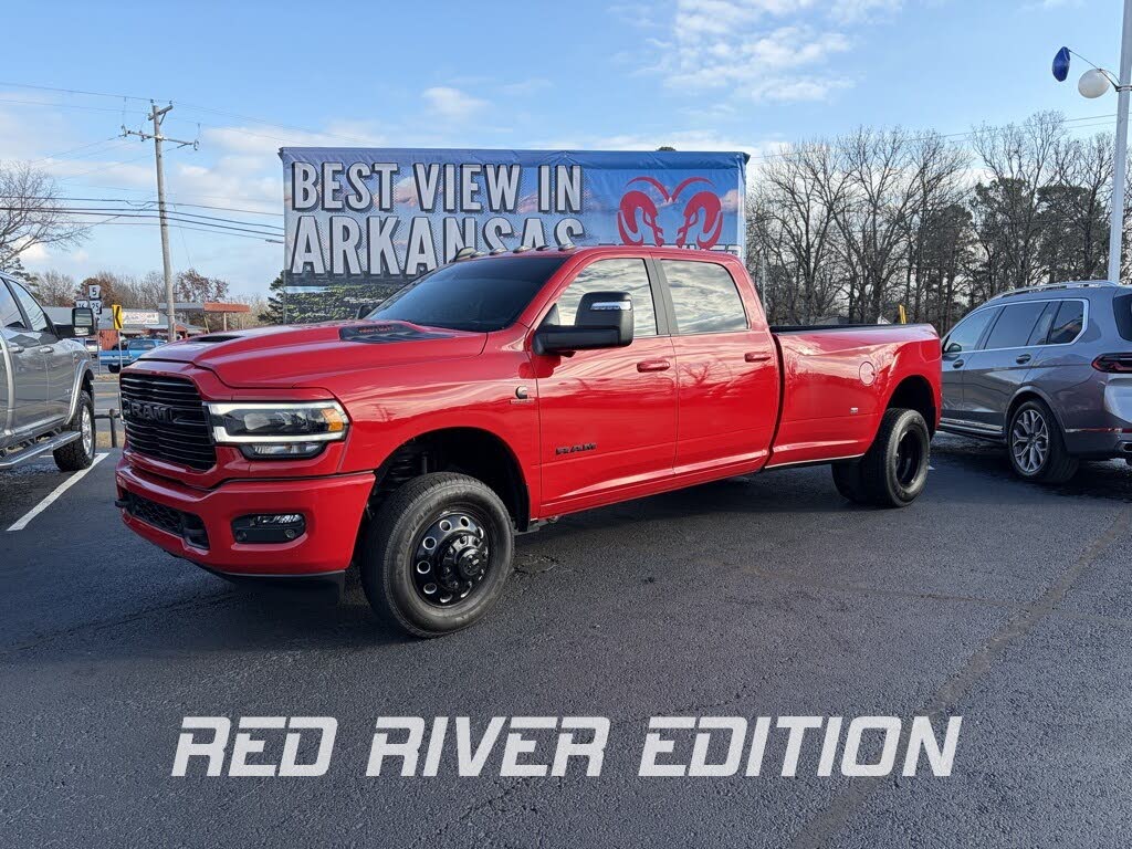 2024 RAM 3500 Laramie Crew Cab LB DRW 4WD