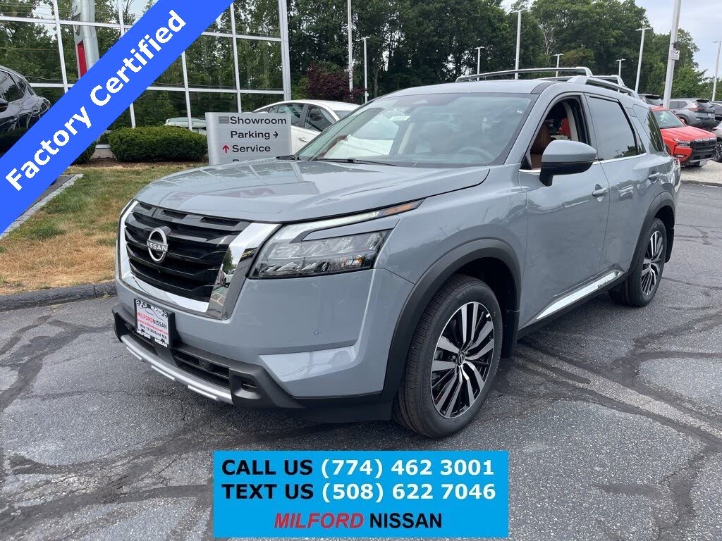 2025 Nissan Pathfinder Platinum 4WD