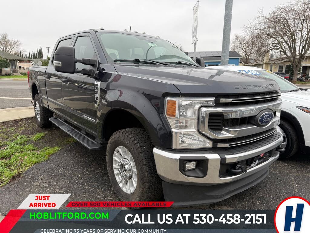 2022 Ford F-350 Super Duty XLT Crew Cab 4WD