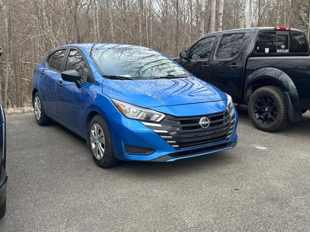 2023 Nissan Versa S FWD