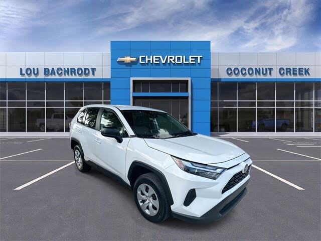 2024 Toyota RAV4 LE FWD
