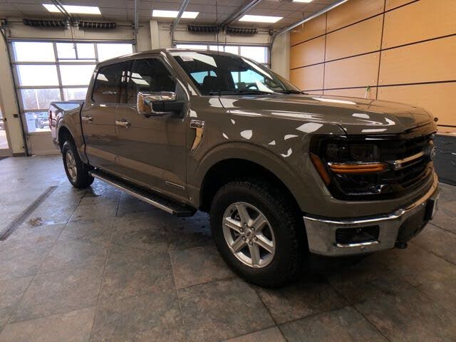 2025 Ford F-150 XLT SuperCrew 4WD