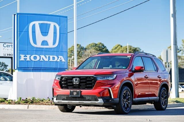 2025 Honda Pilot Touring+ AWD