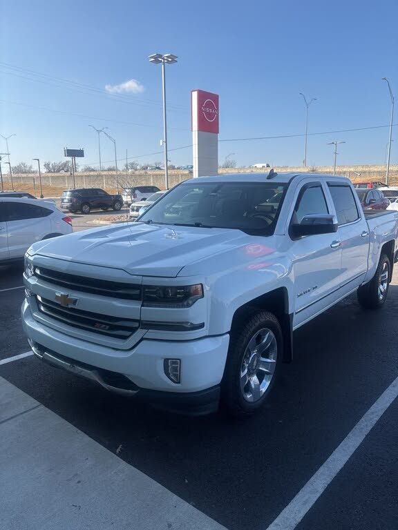 2018 Chevrolet Silverado 1500 LTZ Crew Cab 4WD