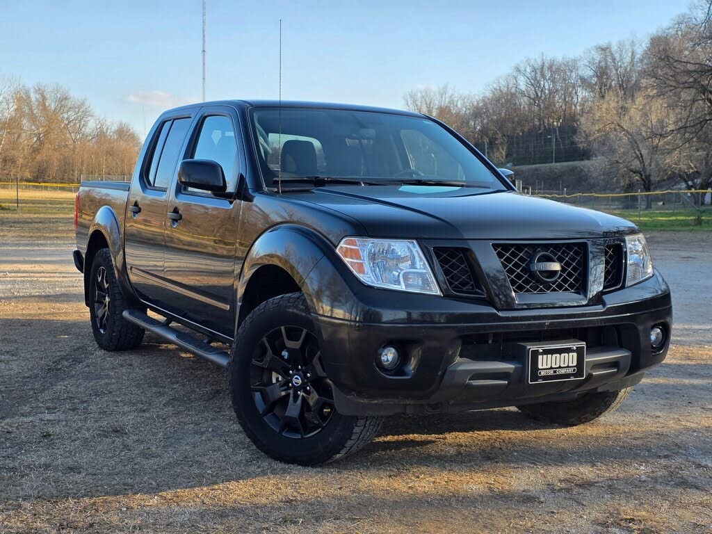 2021 Nissan Frontier SV Crew Cab 4WD