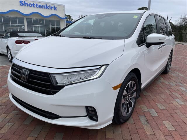 2024 Honda Odyssey EX-L FWD