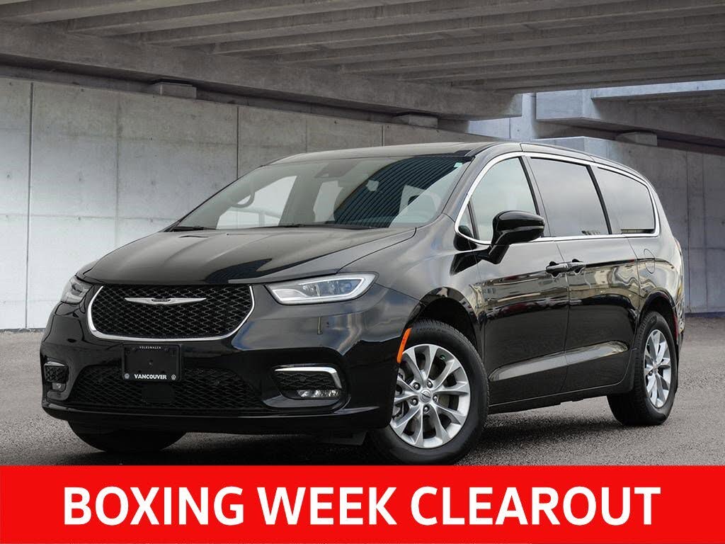 2025 Chrysler Pacifica Select AWD