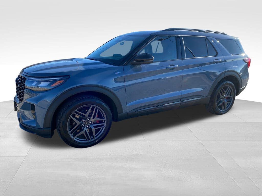 2025 Ford Explorer ST-Line AWD