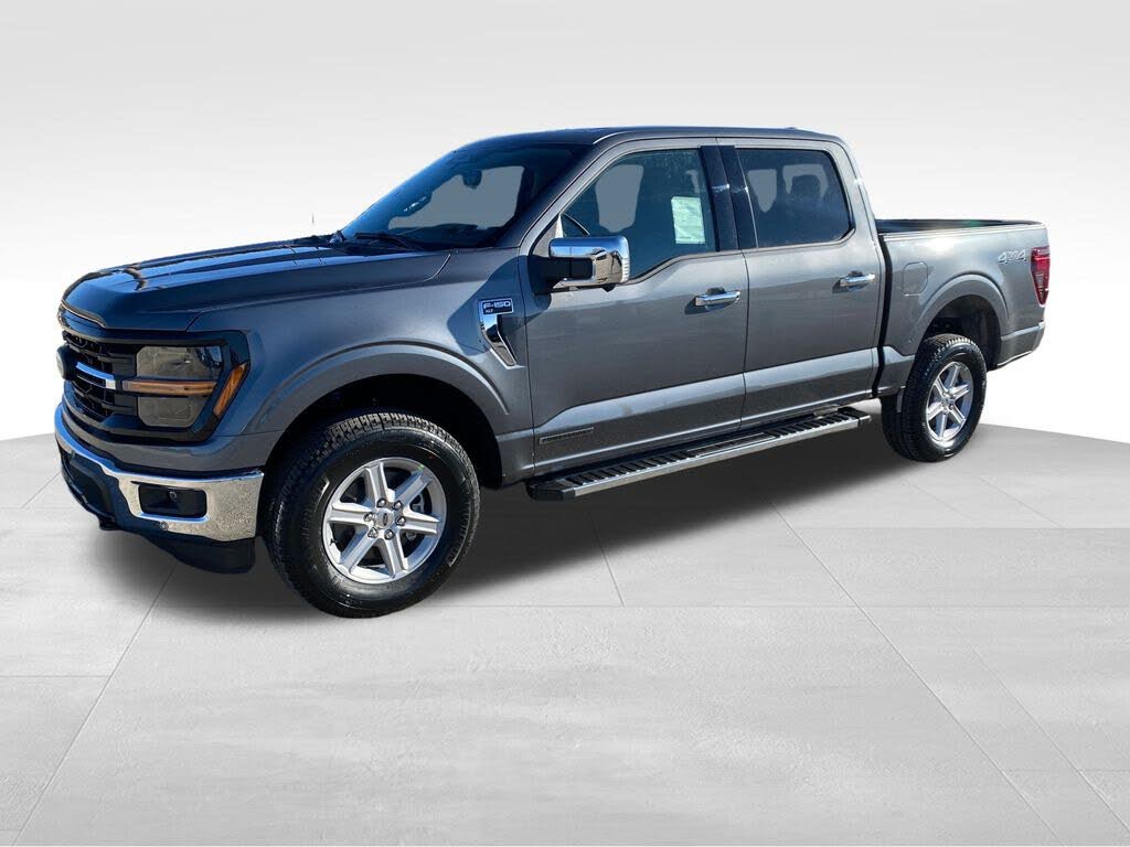 2025 Ford F-150 XLT SuperCrew 4WD
