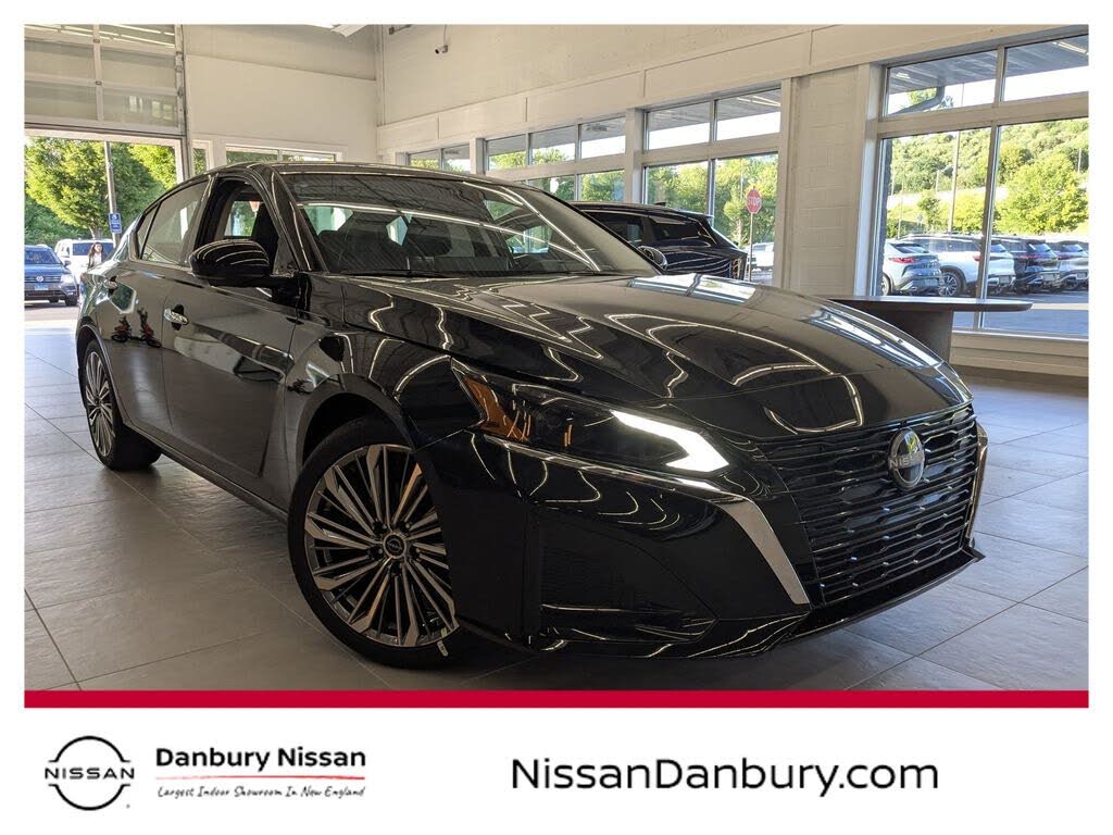 2025 Nissan Altima 2.5 SL FWD