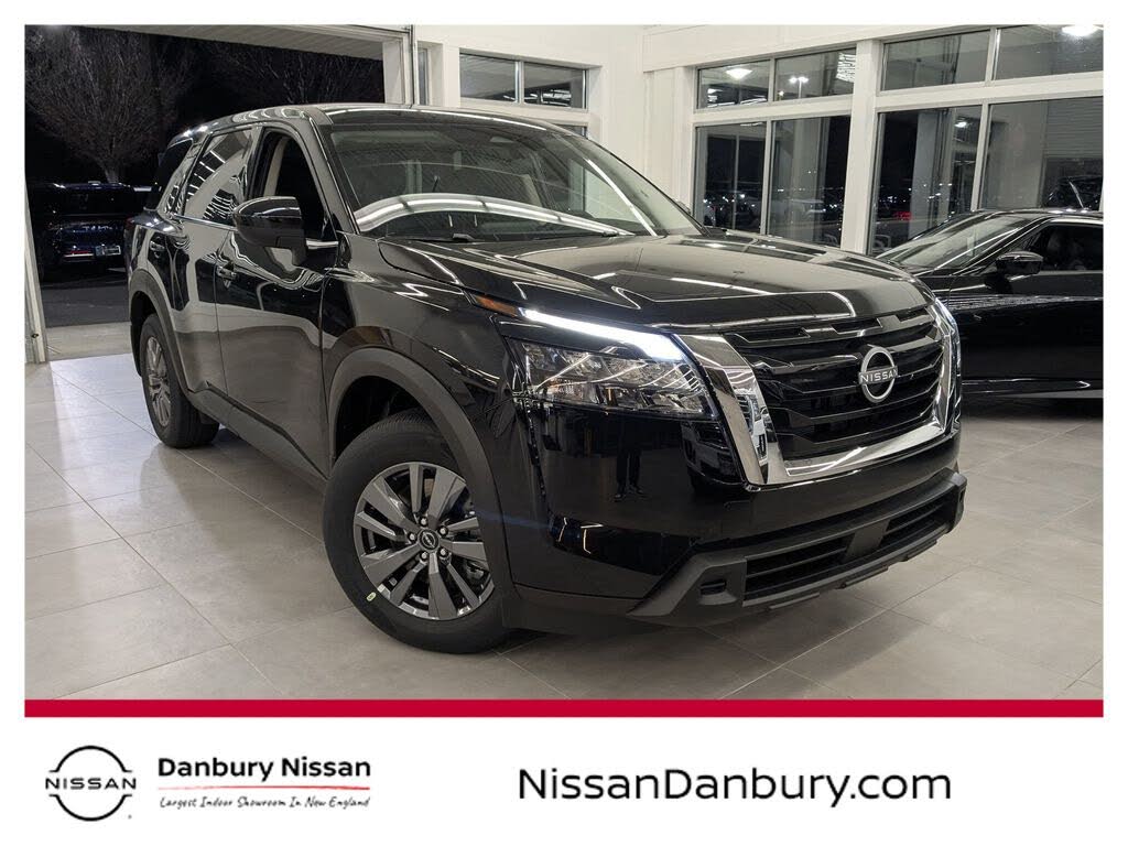 2025 Nissan Pathfinder S 4WD