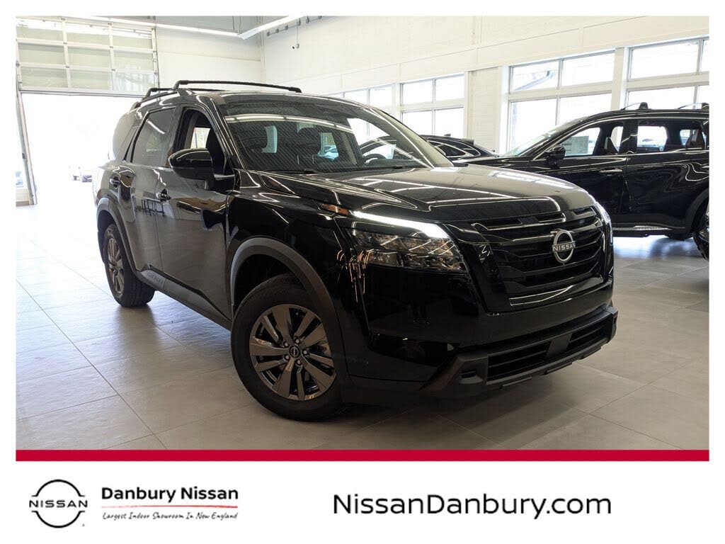 2025 Nissan Pathfinder SV 4WD