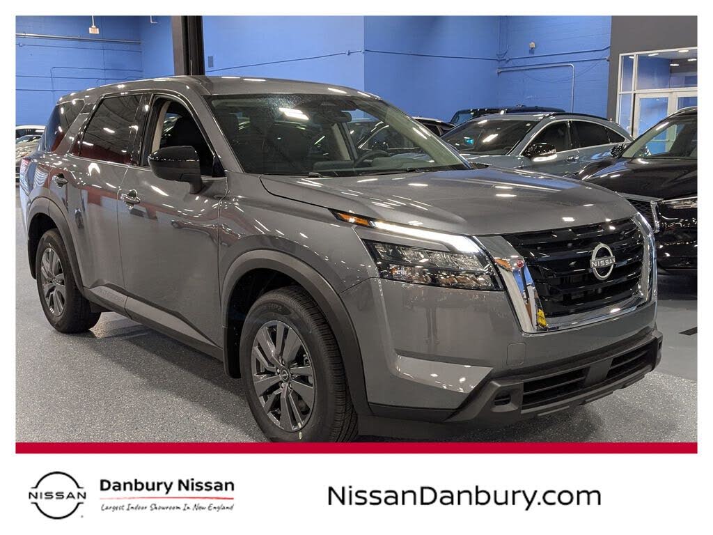 2025 Nissan Pathfinder S 4WD