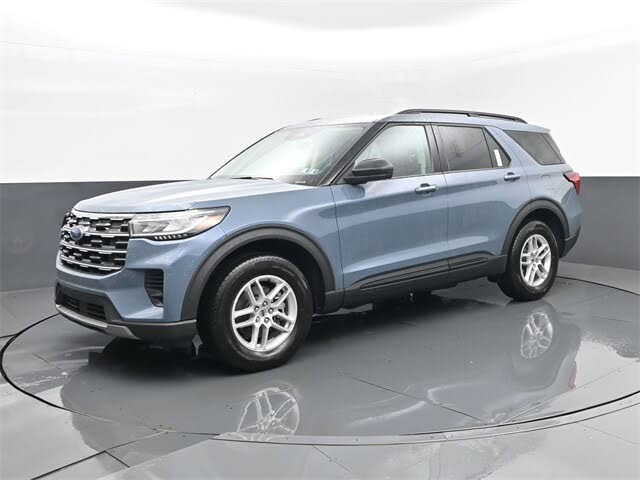 2026 Ford Explorer Active AWD