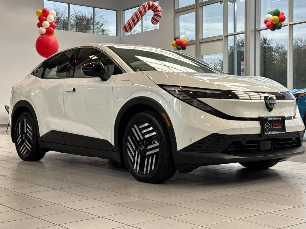 2026 Nissan LEAF SV+ FWD