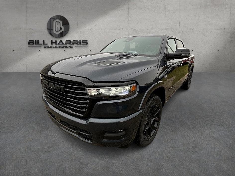 2026 RAM 1500 Laramie Crew Cab 4WD