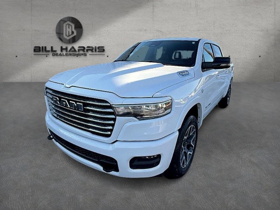 2026 RAM 1500 Laramie Crew Cab 4WD