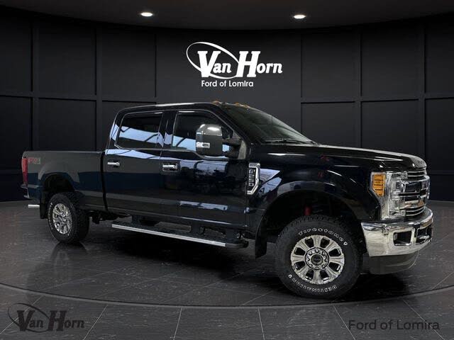 2017 Ford F-250 Super Duty Lariat Crew Cab 4WD