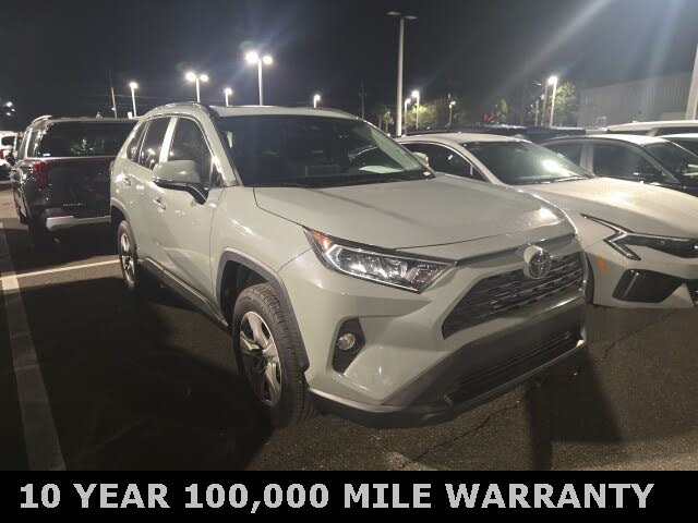 2020 Toyota RAV4 XLE FWD