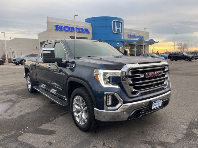 2021 GMC Sierra 1500 SLT Crew Cab 4WD