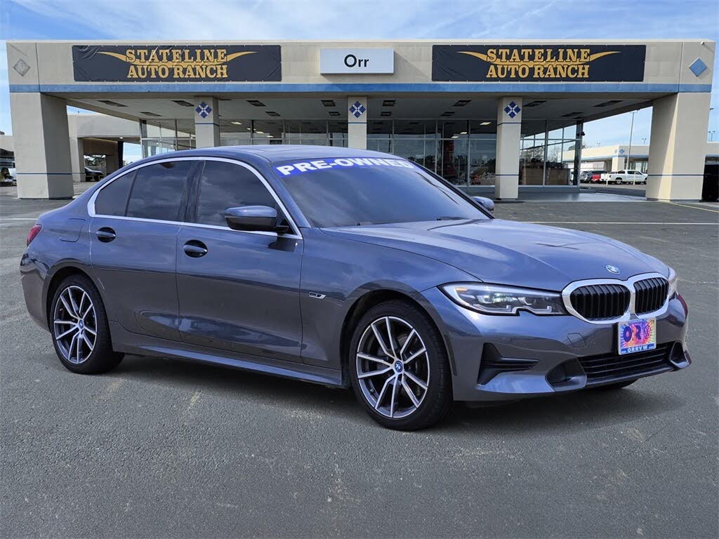 2022 BMW 3 Series 330e Hybrid Plug-in RWD