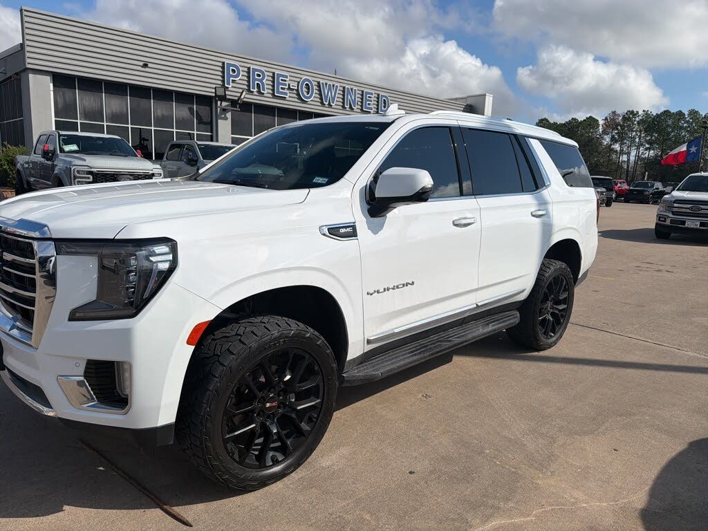 2022 GMC Yukon SLT RWD