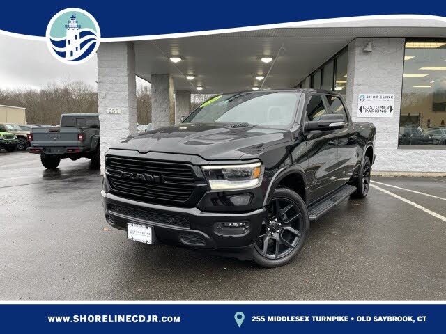 2022 RAM 1500 Laramie Crew Cab 4WD